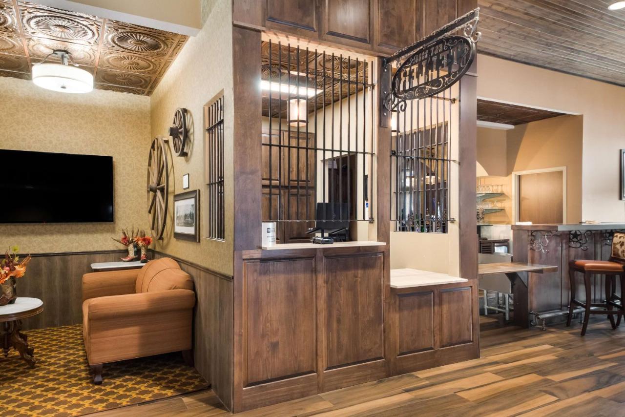 Best Western Bandera Suites & Saloon Екстер'єр фото