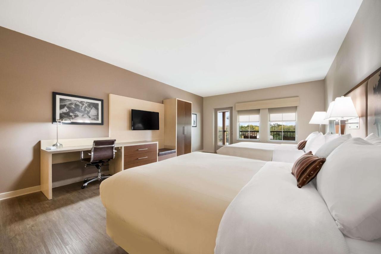 Best Western Bandera Suites & Saloon Екстер'єр фото